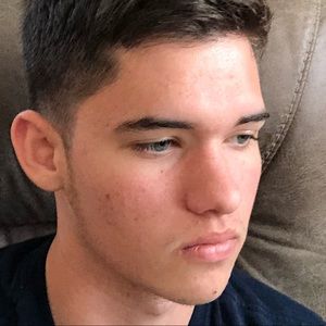 Meet your Posher, Elijah